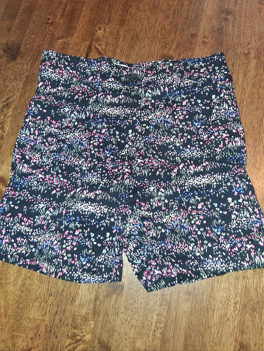 Talbots NWOT Cotton Blend Floral Spring Shorts 6